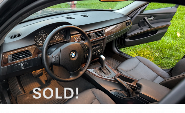 2010 BMW 328i - Image 10