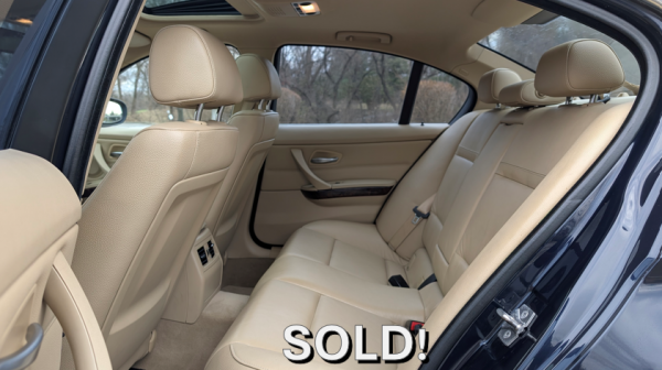 2010 BMW 335i xDrive - Image 14