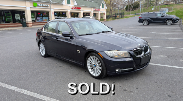 2010 BMW 335i xDrive - Image 3