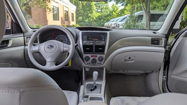 2010 Subaru Forester 2.5X w/Special Edition Pkg - Image 11