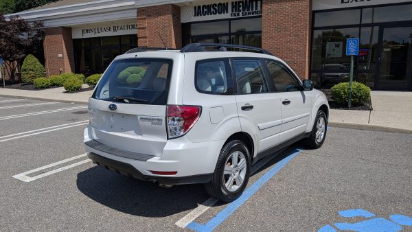 2010 Subaru Forester 2.5X w/Special Edition Pkg - Image 5