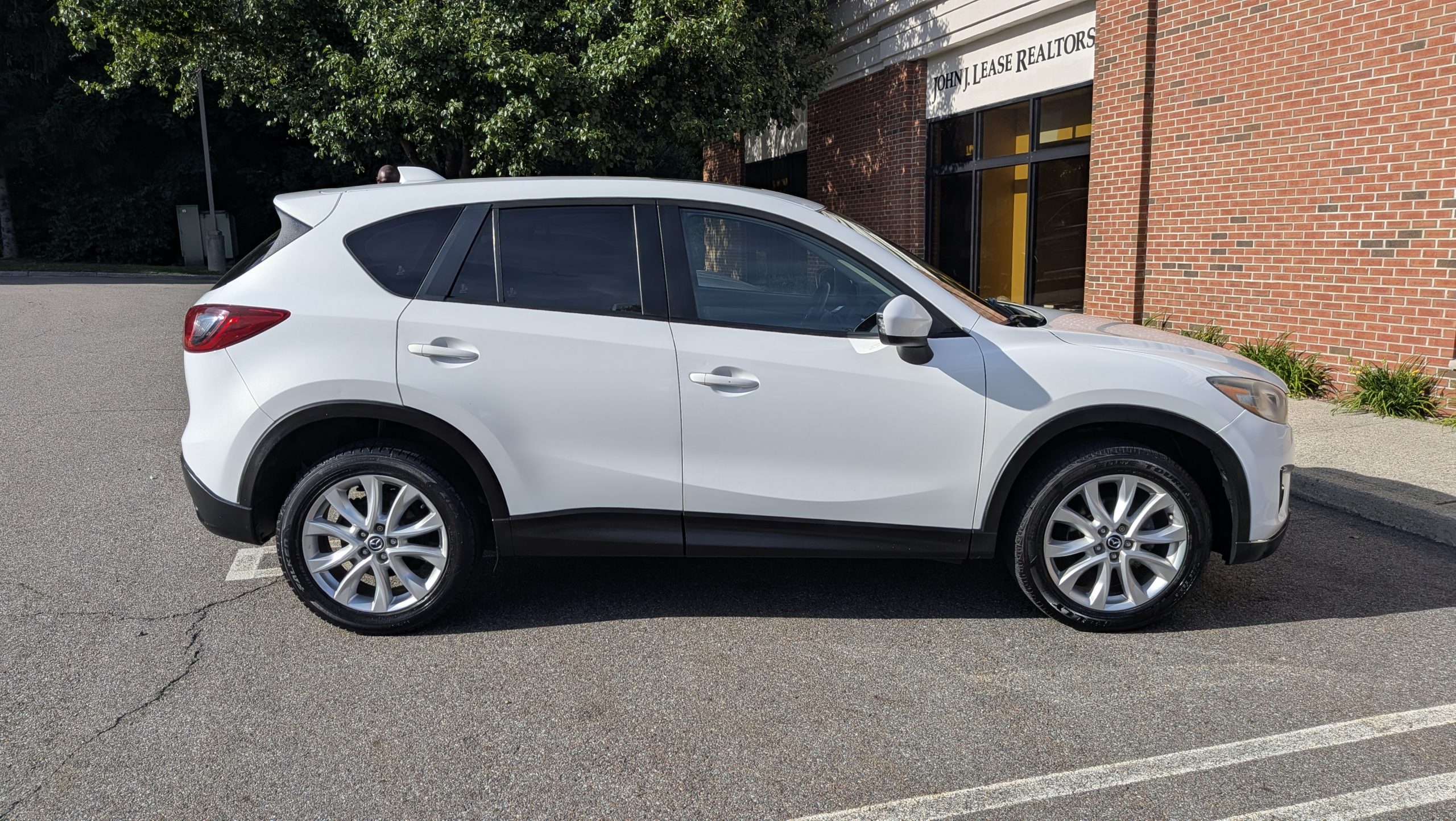 2013 Mazda CX-5 Grand Touring - Image 6