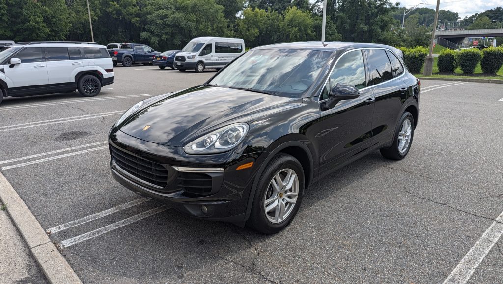 2018 Porsche Cayenne Platinum Edition